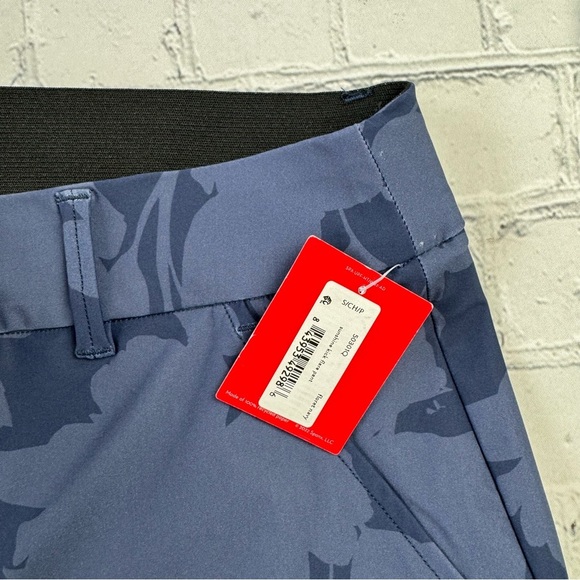 NWT Spanx Sunshine Kick Flare pants size S Petite color floret navy blue - Picture 5 of 14